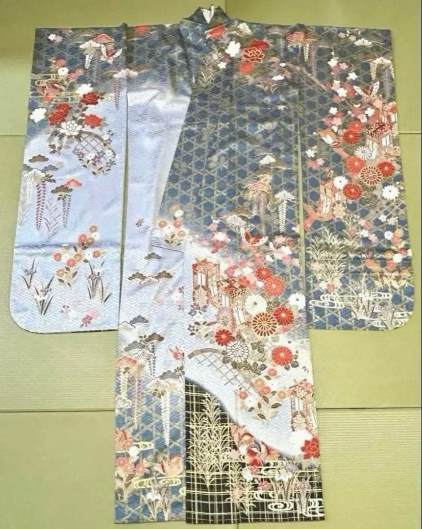 ＊振袖＊　長襦袢　２点セット　正絹　グレー系　古典柄　金彩　身丈167cm