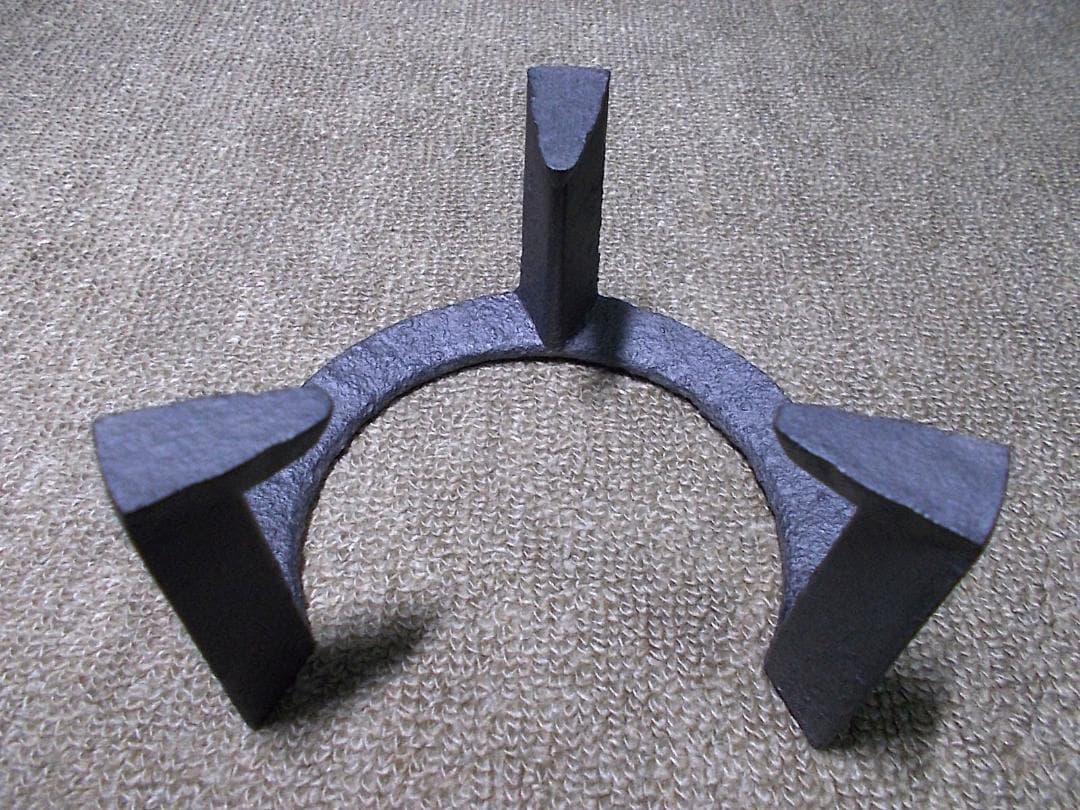 茶道具 信楽焼風炉 未使用五徳 霰茶釜 アラレ 釜環 敷板 送料込み