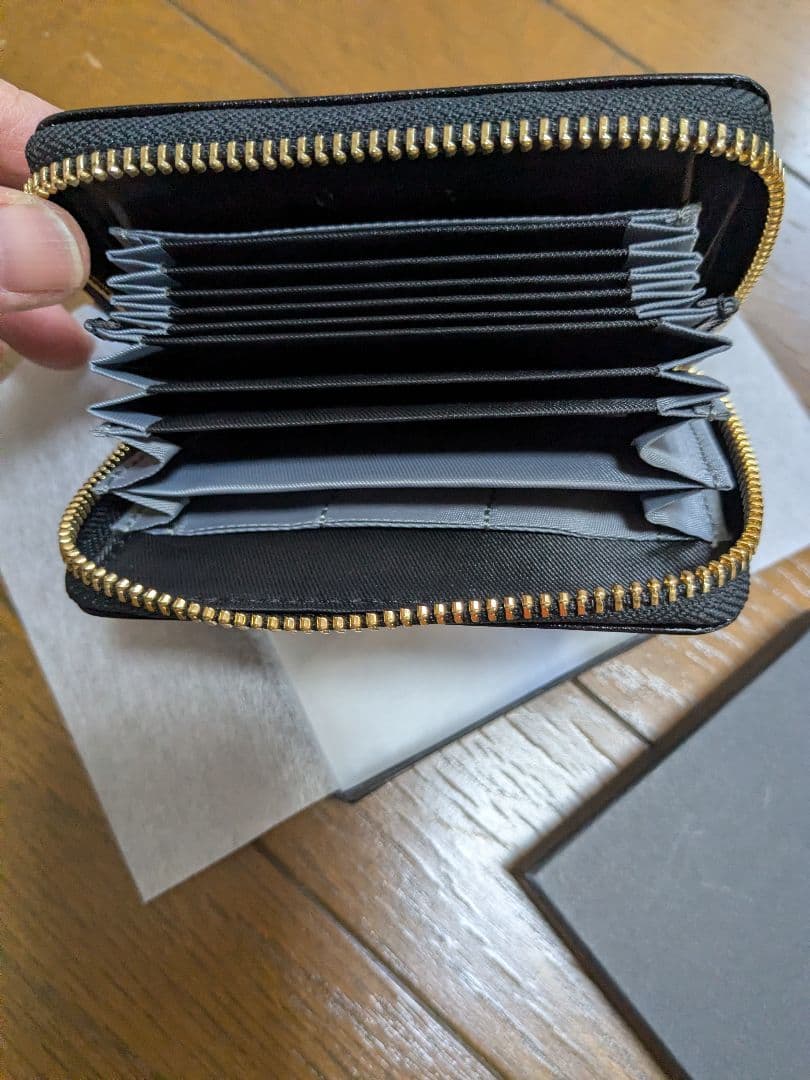 SATTO Pro ブラック レザー 二つ折り財布