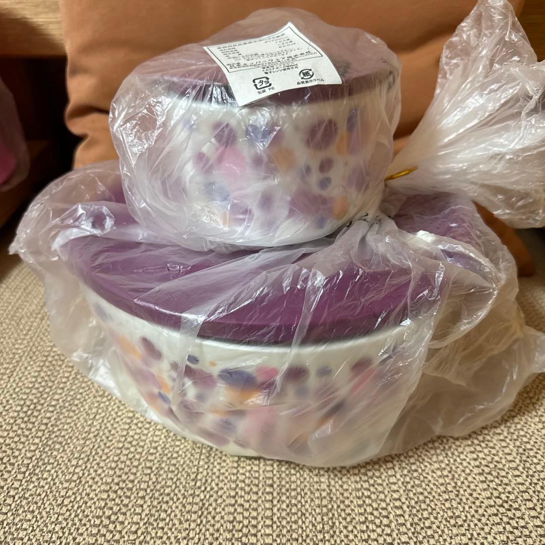 Tupperwareタッパーウェア イルミナボール4.3L&800mlセット