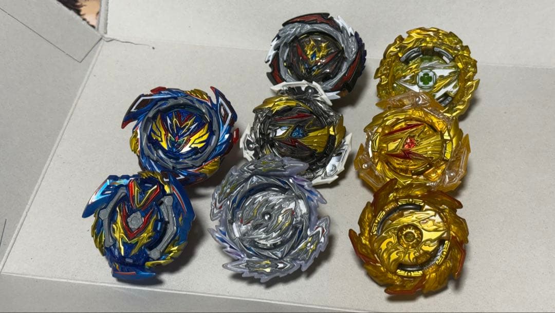 奈*央様 ベイブレード バースト　まとめ売り