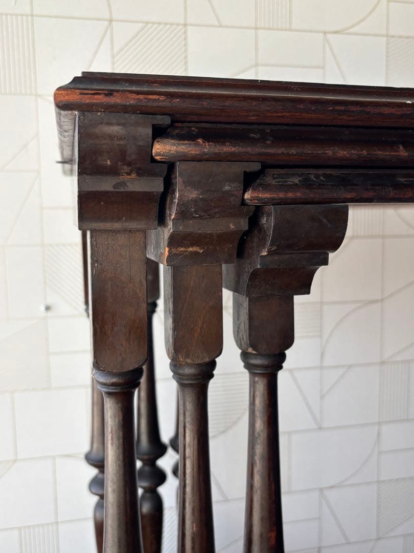 イ*ン様 アンティーク　ネストテーブル