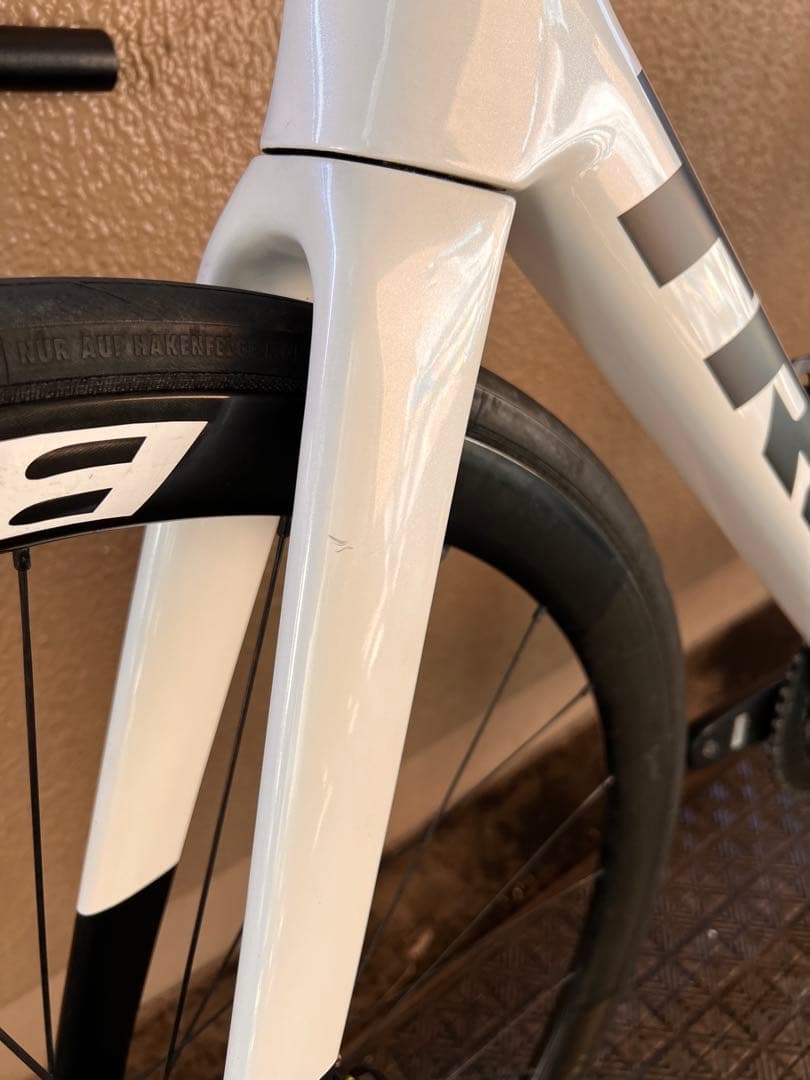 自転車本体 TREK MADONE gen8 SL