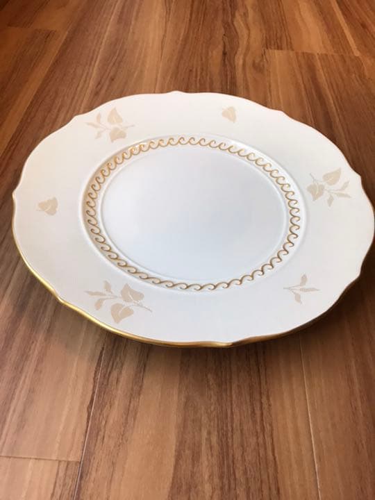 ジノリ クリスマス・高級32㎝大皿プレート ゴールド／金模様金ぶち