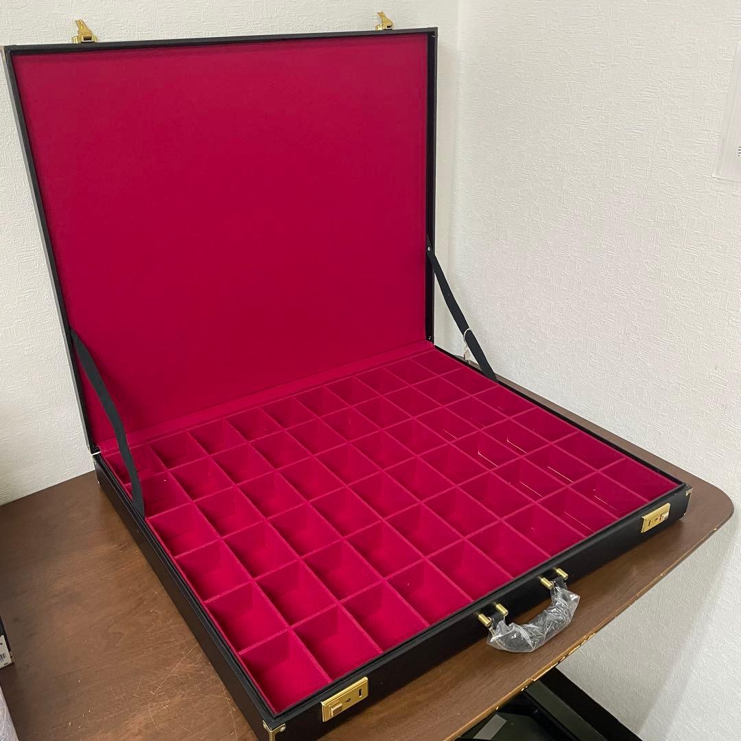 雷216 未使用品 アクセサリー 腕時計 ケース 60仕切り 多用途ケース 鍵付