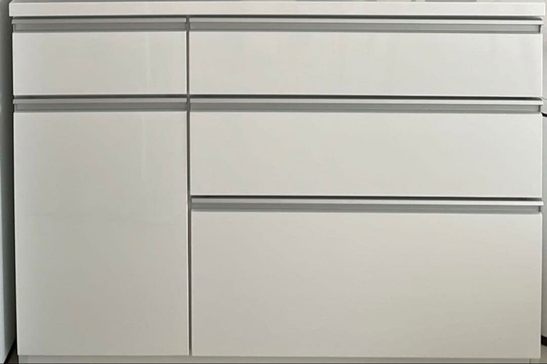 ニトリ　ホワイト シンプル引き出し収納