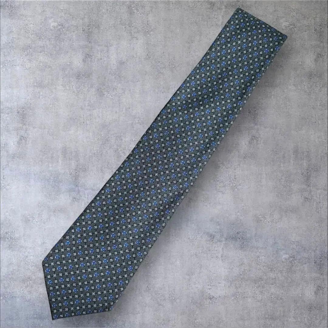 美品　LOUIS VUITTON ネクタイ　モノグラム　グレー　ブルー