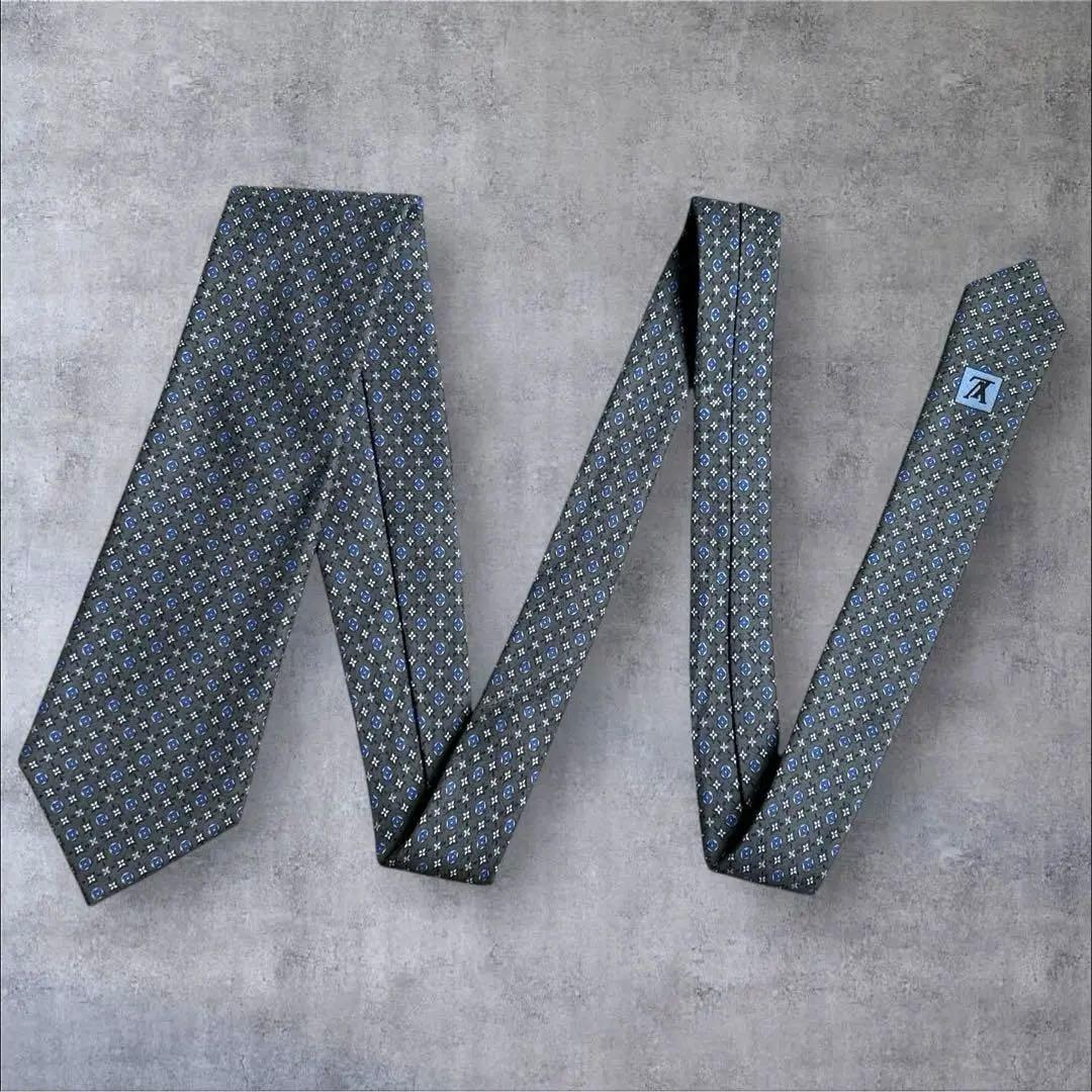 美品　LOUIS VUITTON ネクタイ　モノグラム　グレー　ブルー