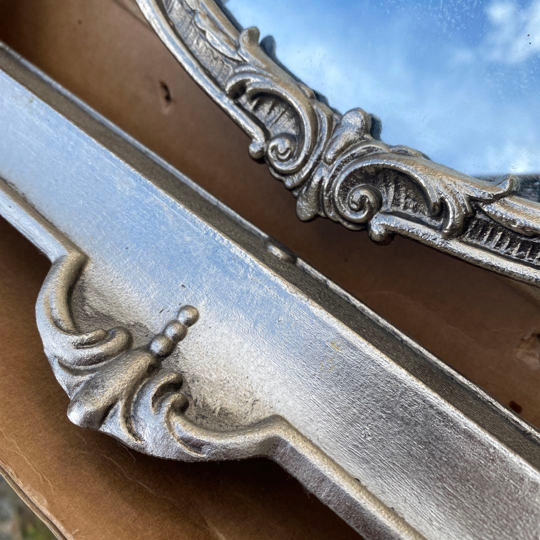 ロココ調　アンティーク調スタンドミラー　立て掛け鏡　シルバーカラー　レイミラー