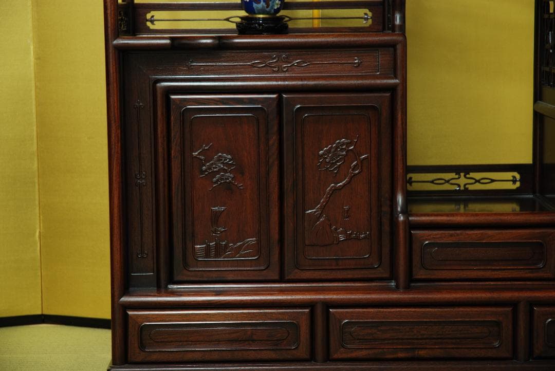 唐木家具　飾り棚