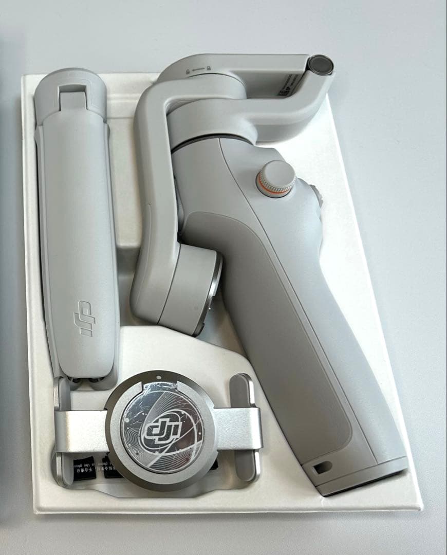 【DJI 】OSMO MOBILE6 スマホ用ジンバル【国内正規品】