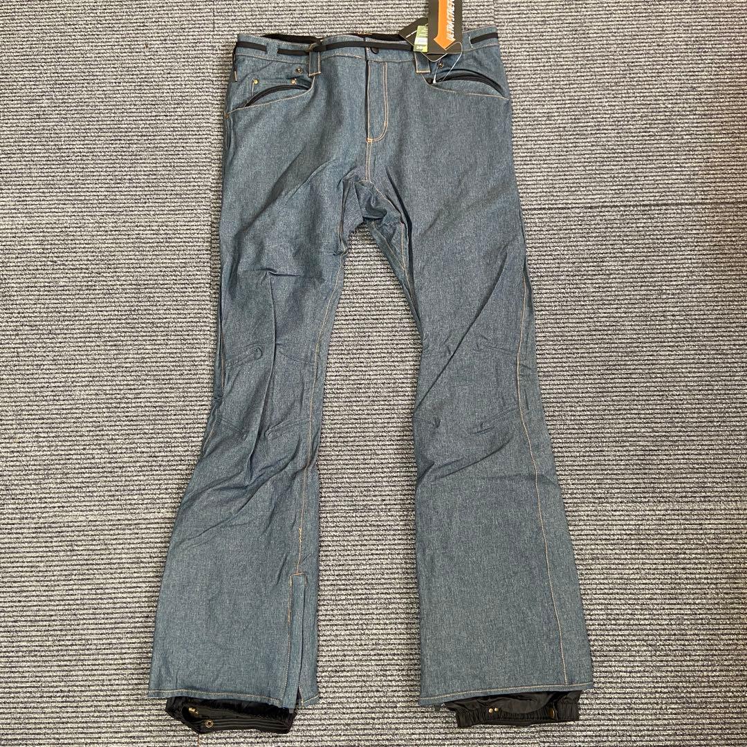 新品・未使用⭐️WACON ワコン　スノボウェア　スキーウェア　上下セット　XL