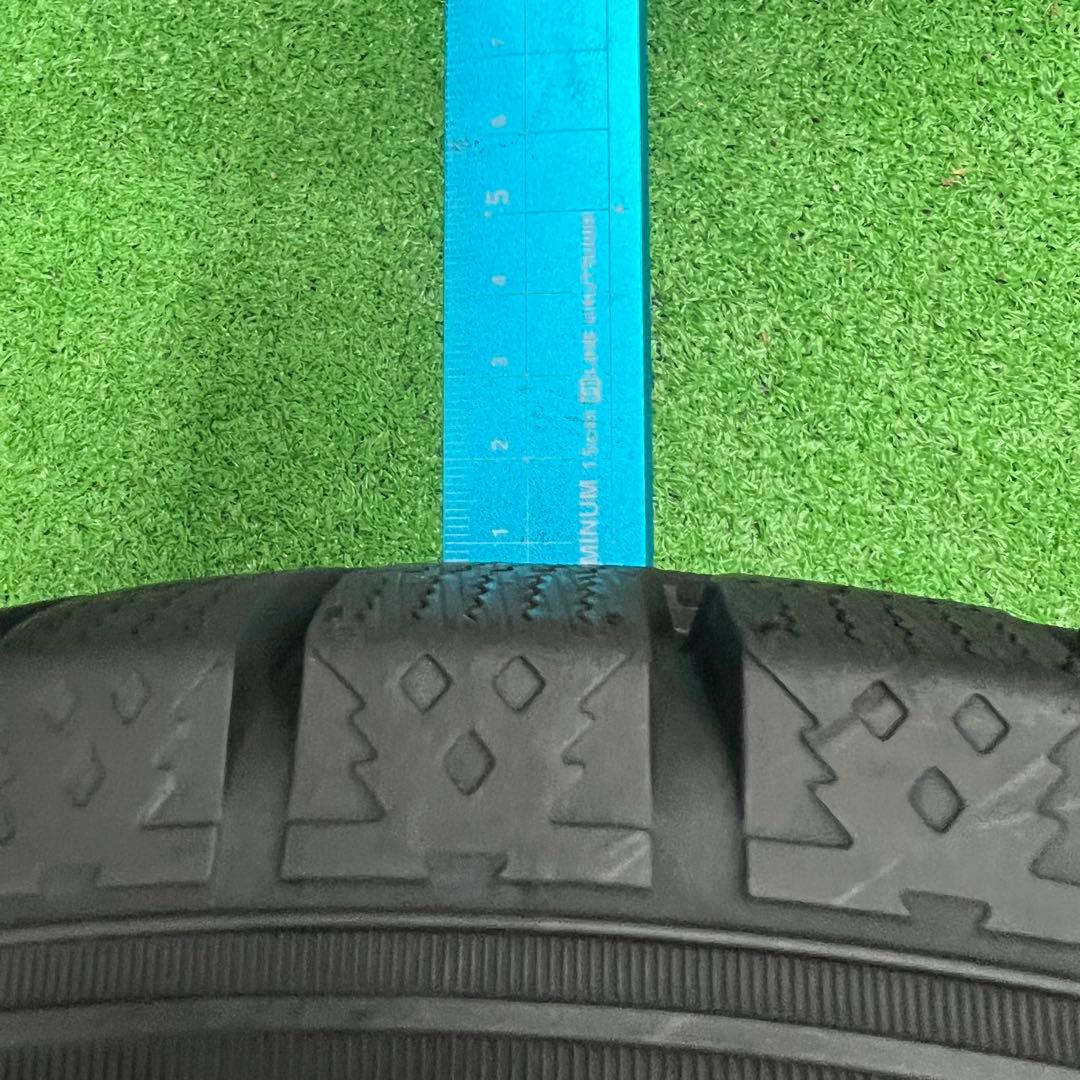 送料込み 2023年製 175/65R15 スタッドレス　カローラフィールダー