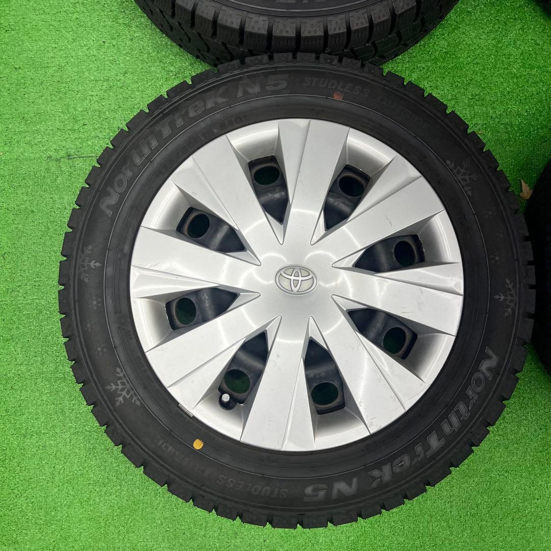 送料込み 2023年製 175/65R15 スタッドレス　カローラフィールダー