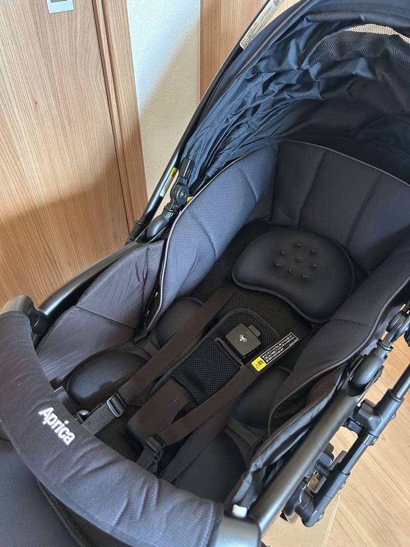 【極美品】最終値下げ‼️Aprica ベビーカー　ラクーナクッション アップリカ