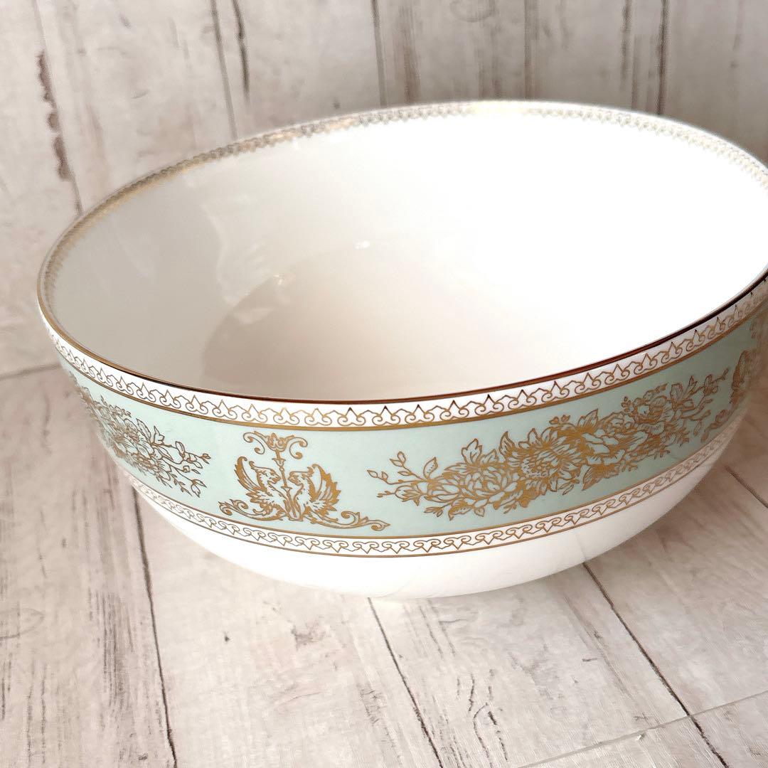 【新品】廃盤 ウェッジウッド コロンビア セージグリーン サラダ ボウル 黒壺