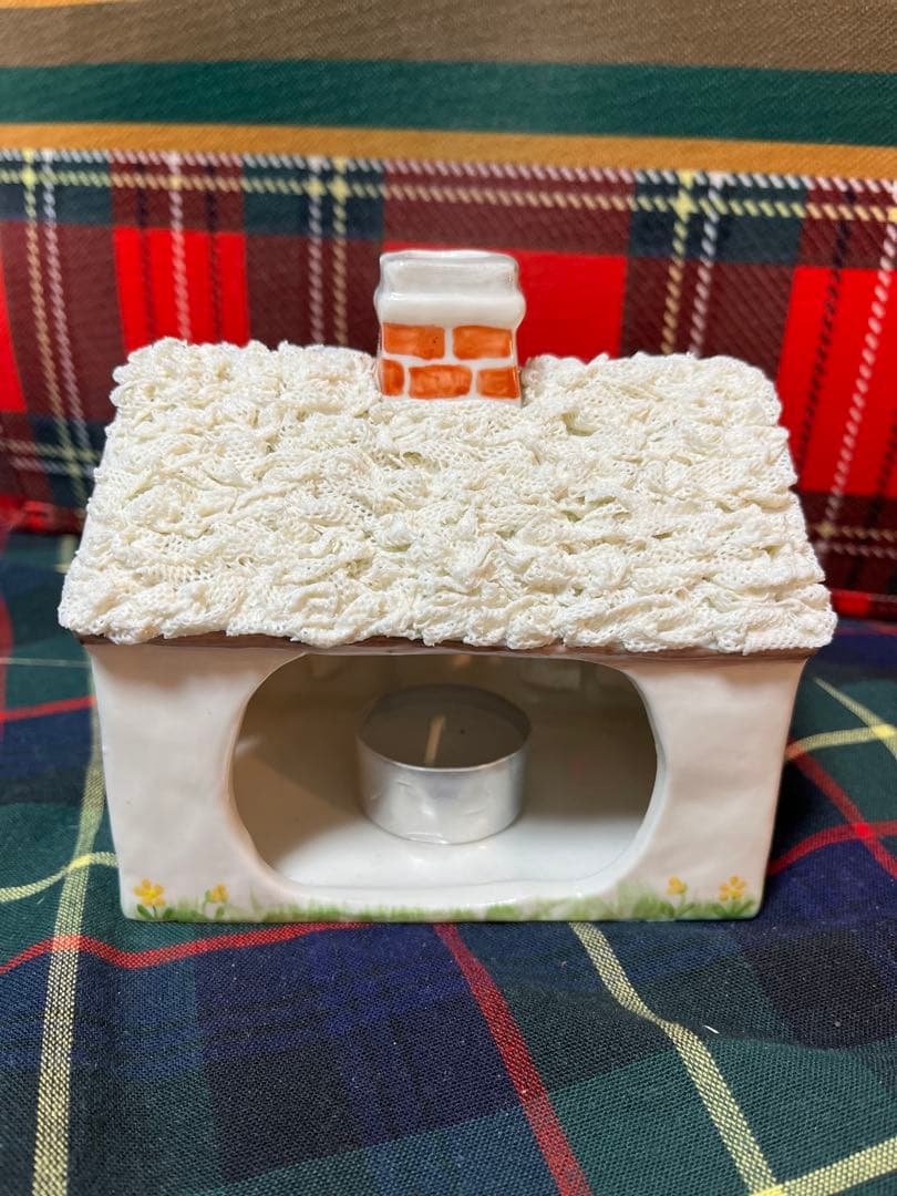 アイリッシュドレスデン製 陶器製クリスマスキャンドルハウス