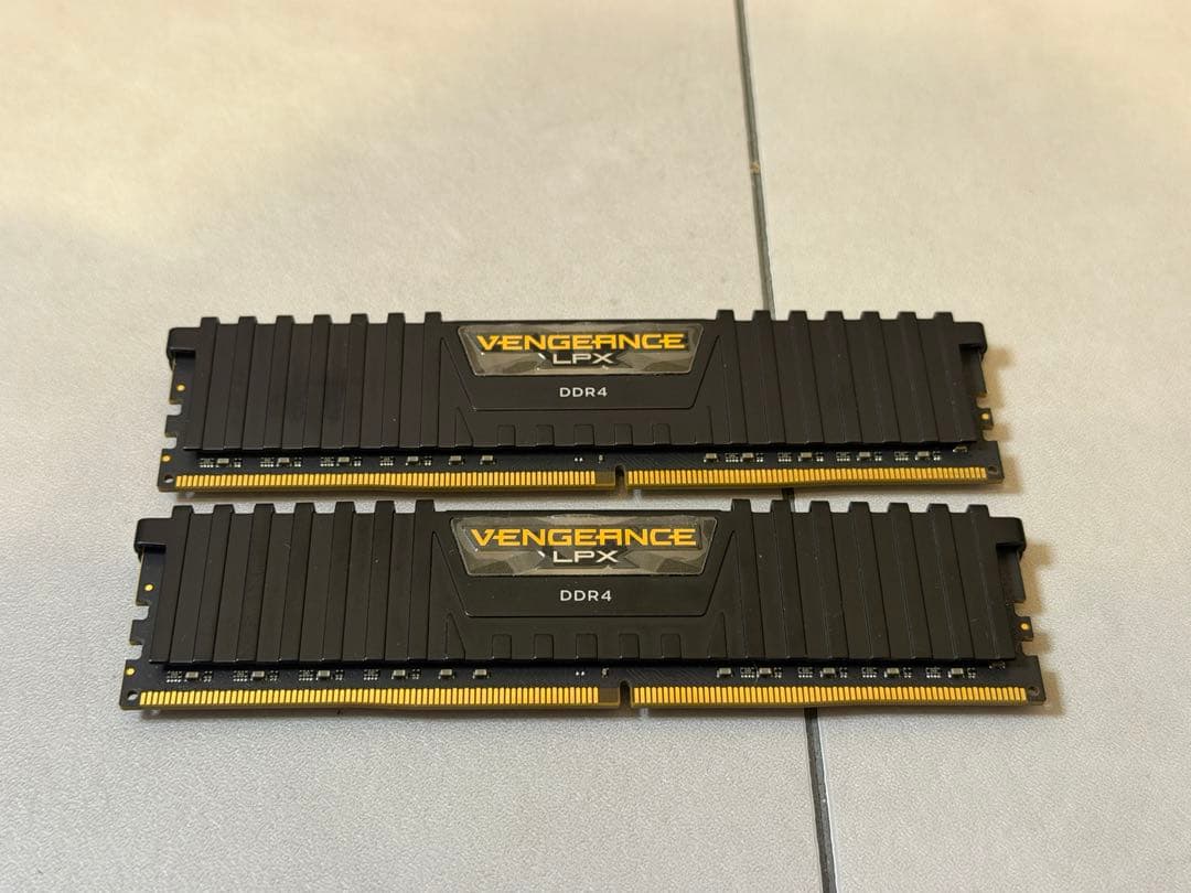 CORSAIR Vengeance LPX DDR4 32GB×2 64GB
