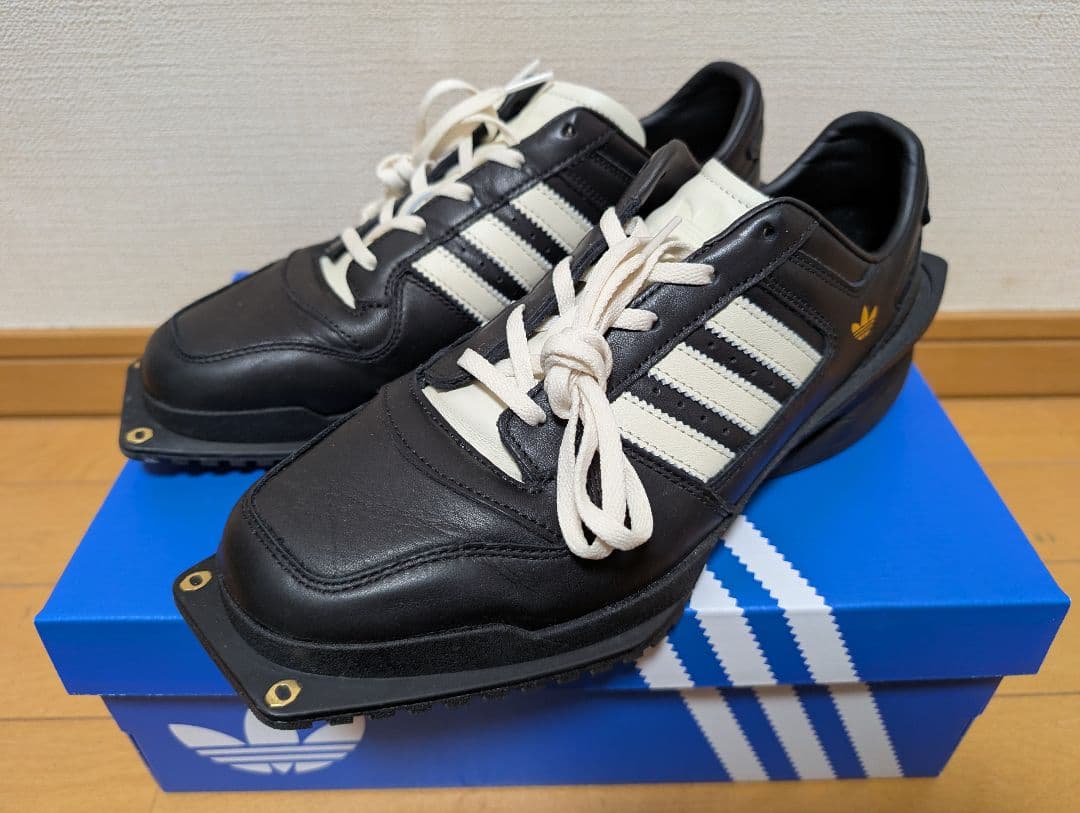 アディダス Forum Cubism SQ フォーラム キュビズム 27cm