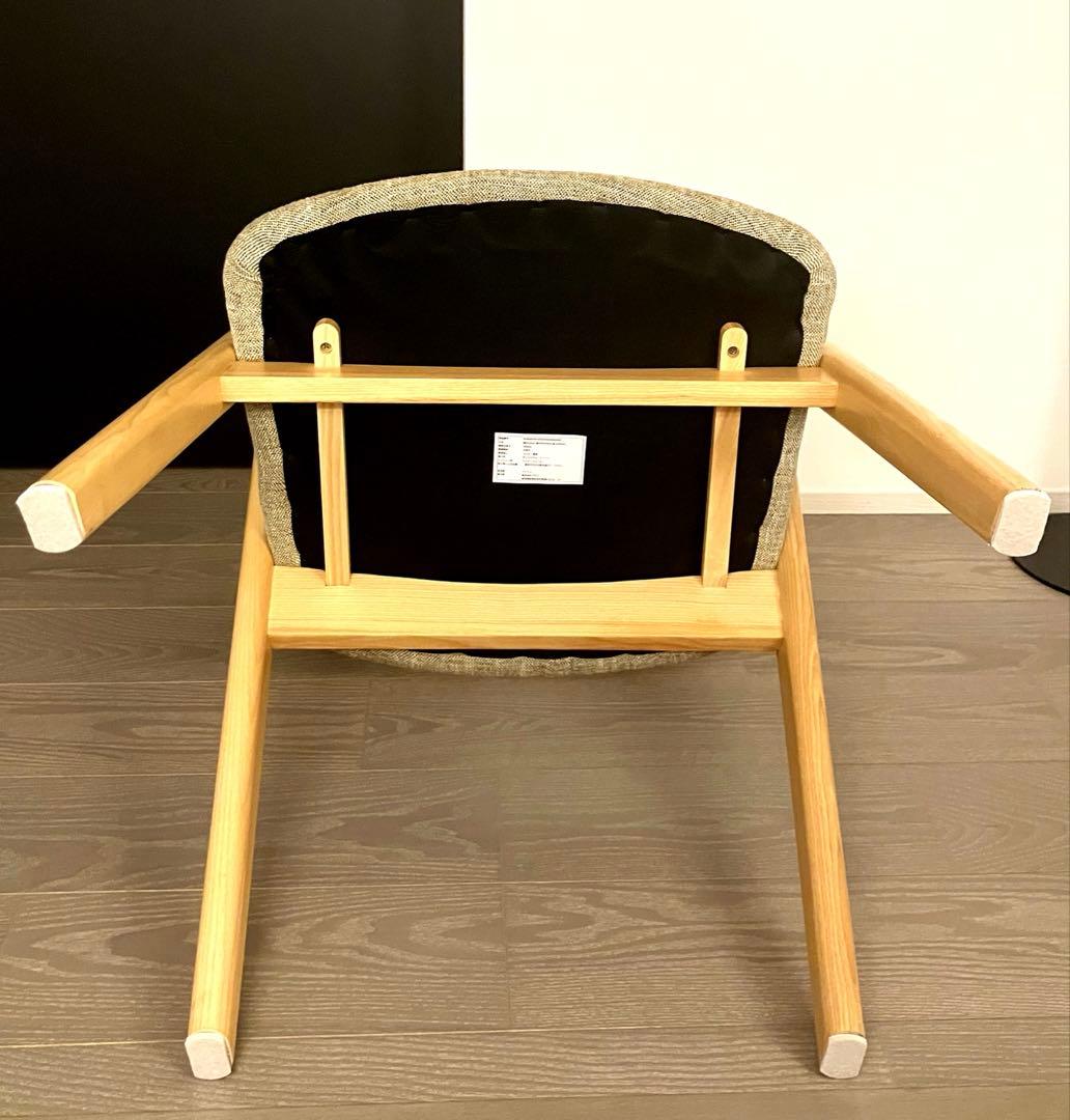 美品 天然木 無垢 ダイニングチェア 椅子 一脚 ブラス 木製脚 ベージュ張地