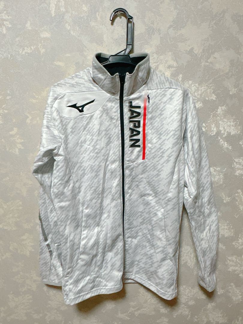 MIZUNOコラボ ユーリ!!! on ICE 勝生勇利 ジャージ