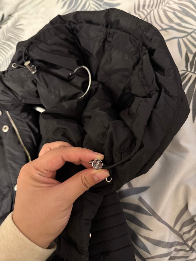 サイト内最安!? 美品　PRADA 29X544 ショートダウン ブラック