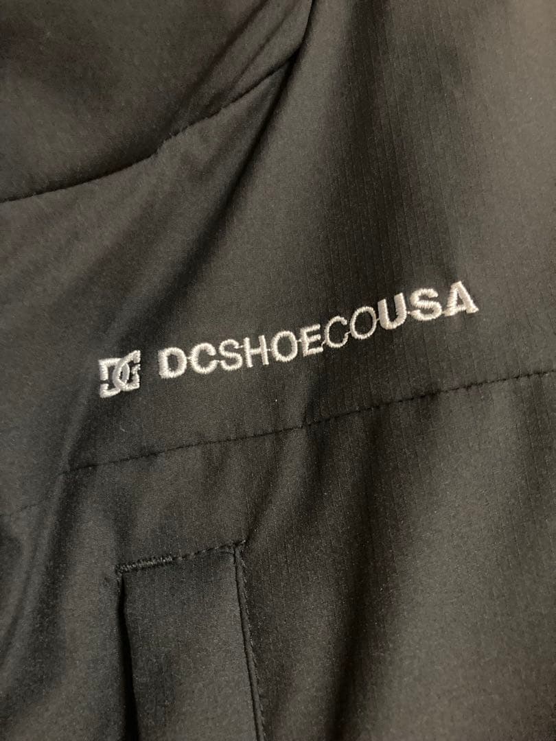 【新品未使用】ディーシーシューズ DC SHOES ジャケット Lサイズ