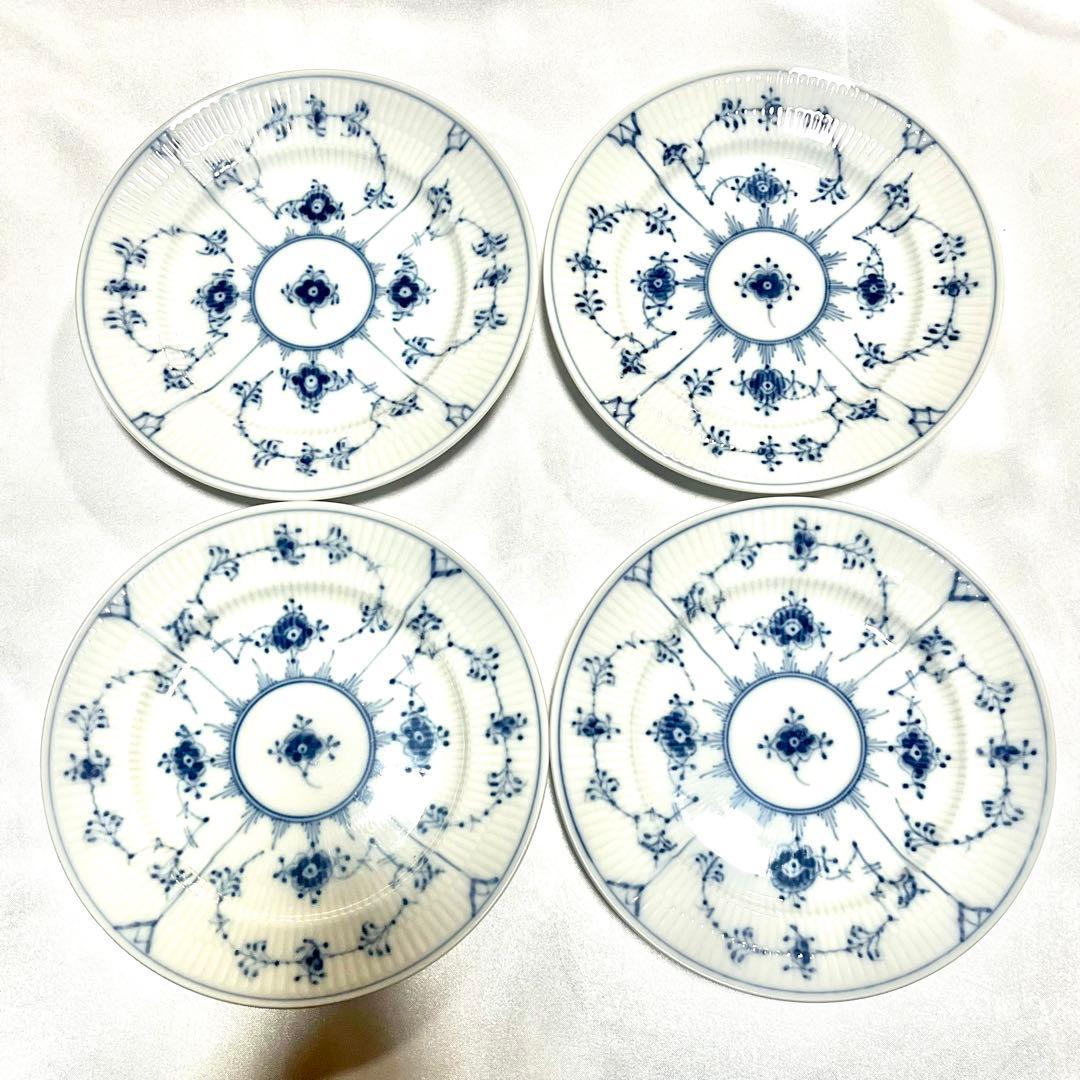 【バラ売りOK】 ロイヤルコペンハーゲン ブルーフルーテッド 17cm 4枚