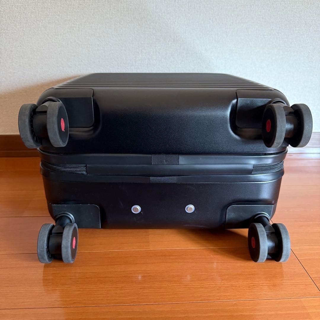 サムソナイト Samsonite スーツケース　機内持ち込みTOIIS C 黒