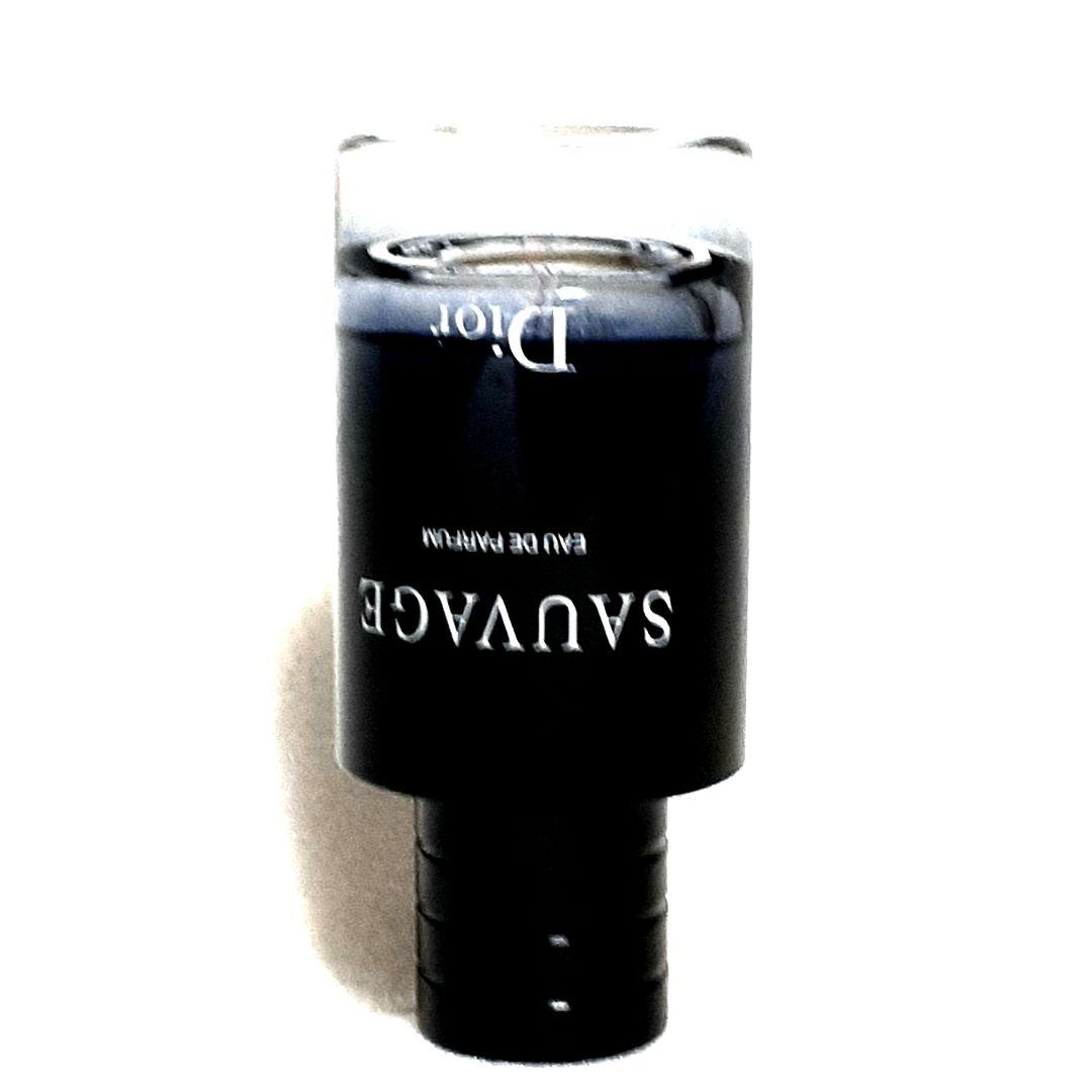 新品同様★ディオール★ソヴァージュ オード パルファム 60ml 国内正規品