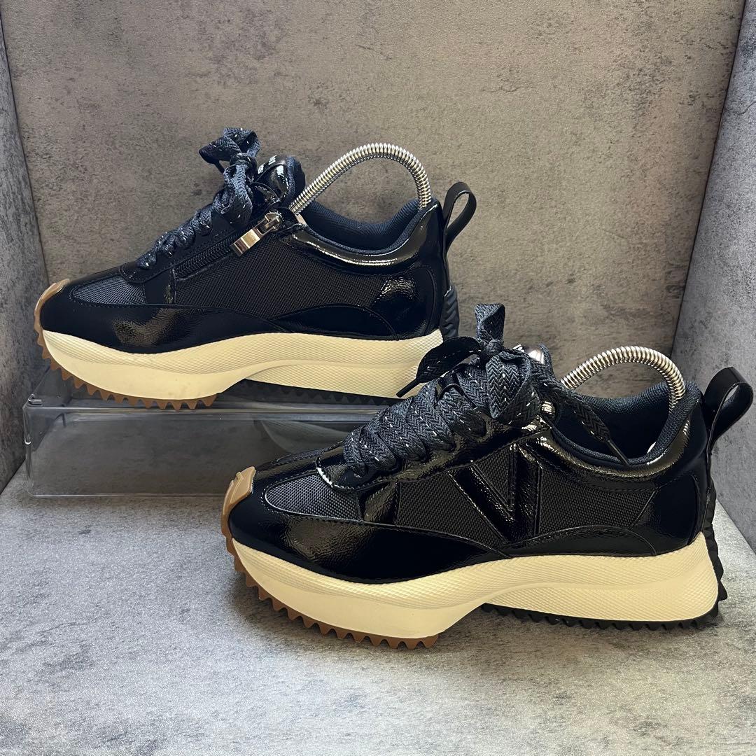 新品 未使用Noubel Voug Relax 厚底23.5cm サイドジップ