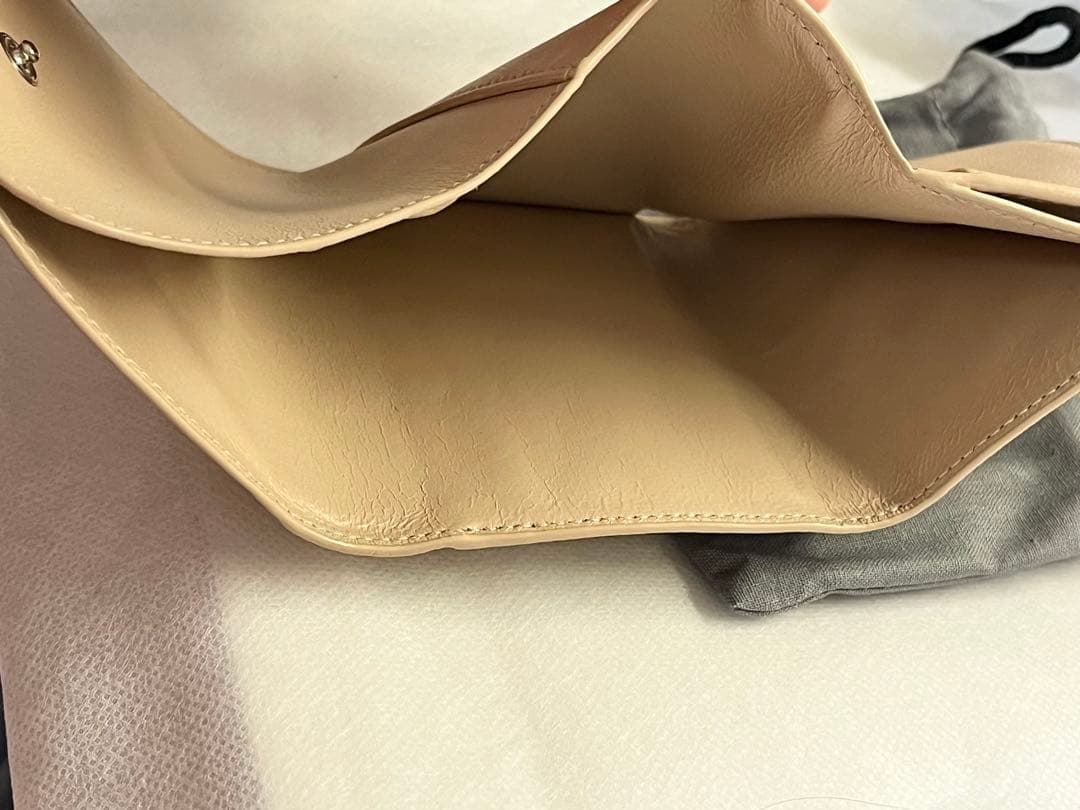 m*a様 BALENCIAGA バレンシアガ 三つ折財布 ベージュ ミニ財布