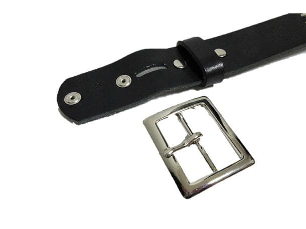 栃木レザー　フラワー型スタッズベルト　黒（ターコイズスポッツ）４０ｍｍ幅　一枚革