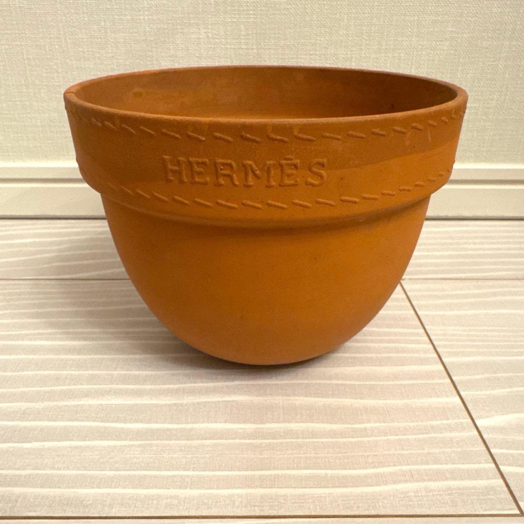 HERMES FLOWER POT 非売品　ノベルティ　植木鉢　エルメス