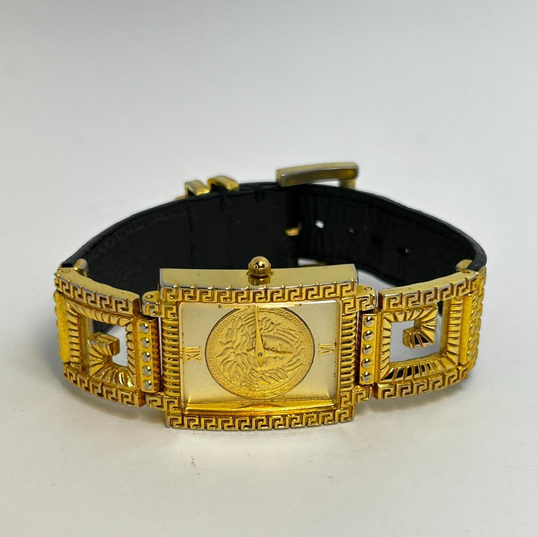 【稼働】VERSACE ヴェルサーチ メデューサ ホワイト/ゴールド文字盤