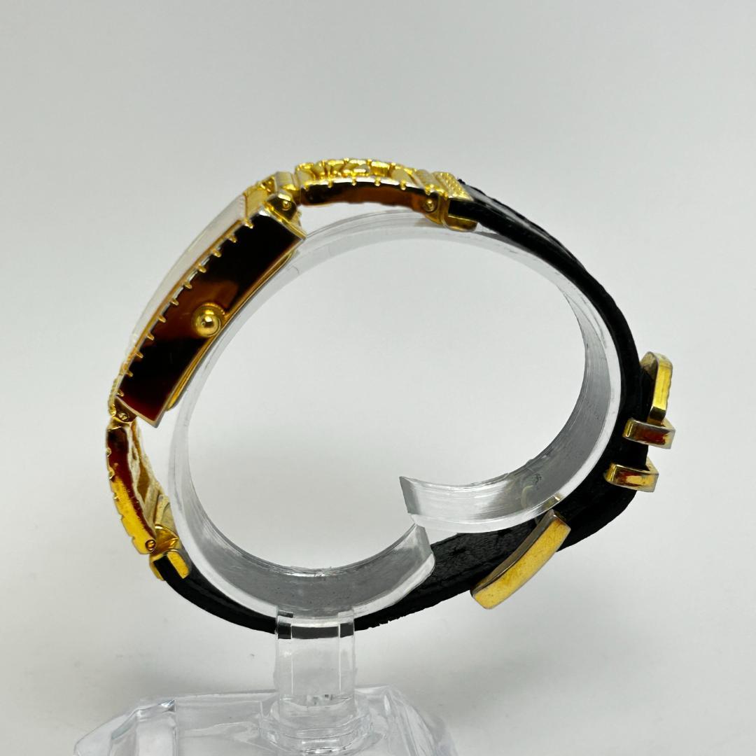 【稼働】VERSACE ヴェルサーチ メデューサ ホワイト/ゴールド文字盤