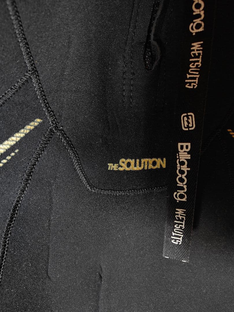 たー　　　　　　　　　　　　　　　　　　　　BILLABONG