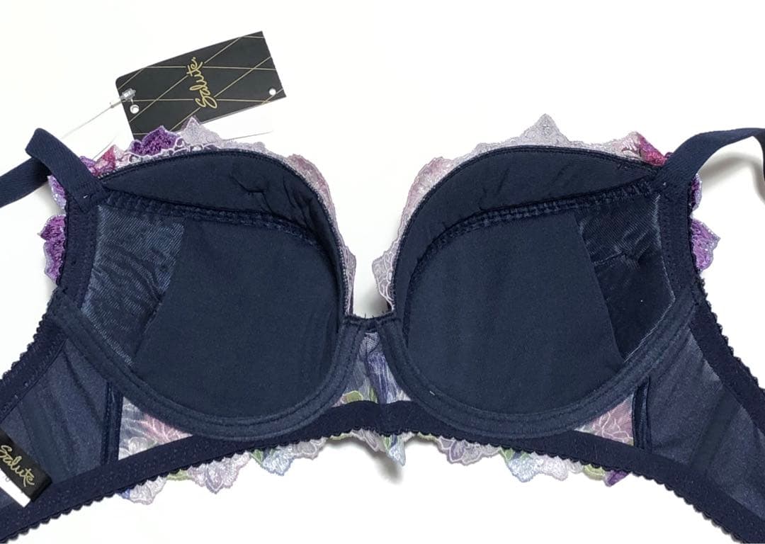 【E70M】【新作】ワコール　サルート　60G ブラショーツ KO 新品未使用