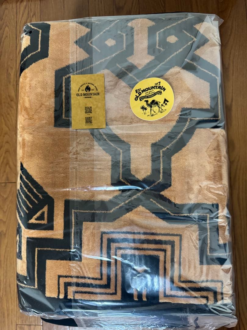 OLD MOUNTAIN kakemono夏