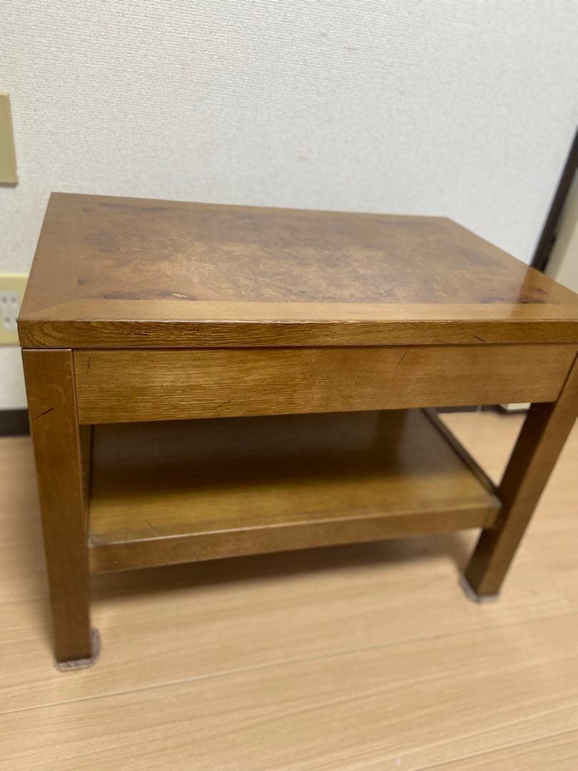 美品　カリモク　ドマーニ　テーブル　机　家具　木製　天然木　デザイン　おしゃれ