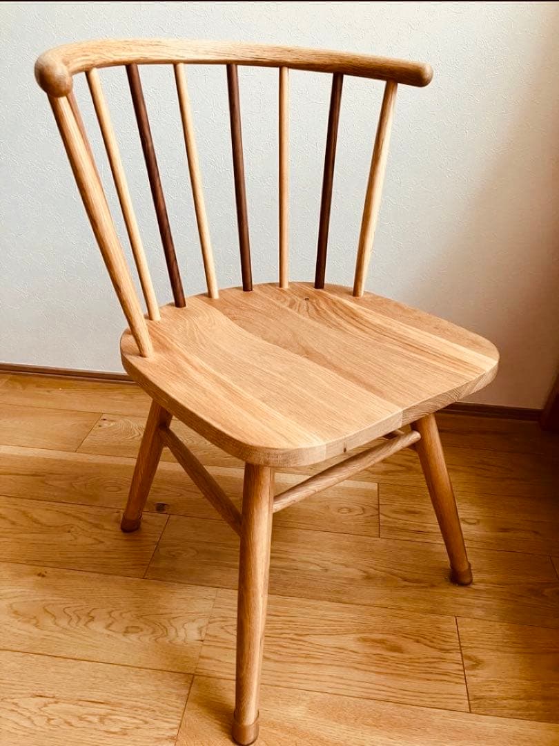 アデペシュ　ハーフラウンドチェア　オーク　ウォルナット　木製　チェア