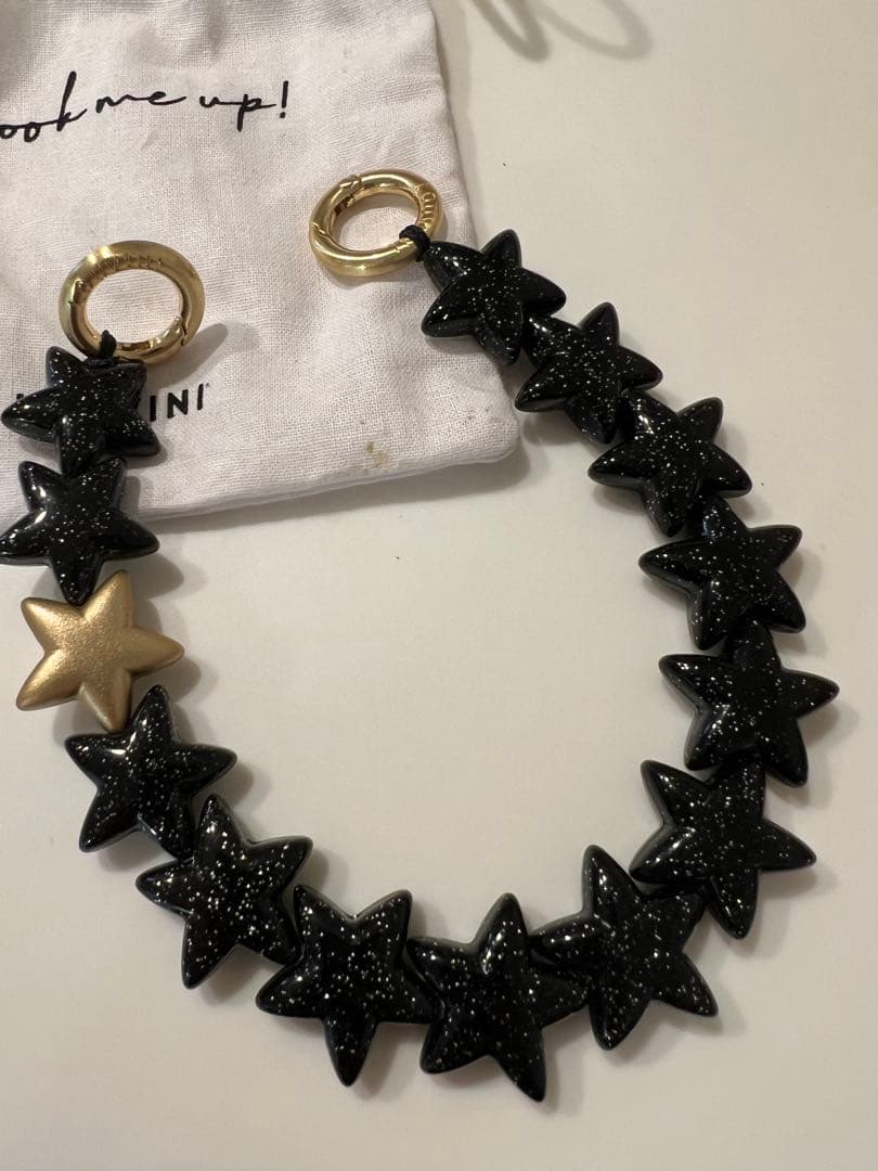 【LOUVINI】ハンドストラップ　PETIT ETOILE　BLACK