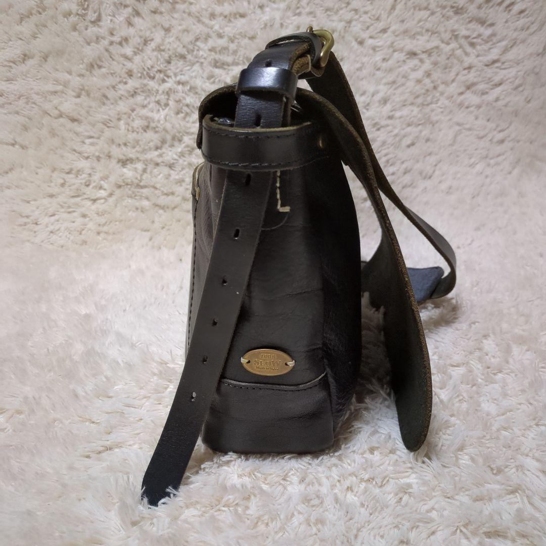 美品！SLOW　レザーショルダーバッグ　メッセンジャーバッグ　ブラック