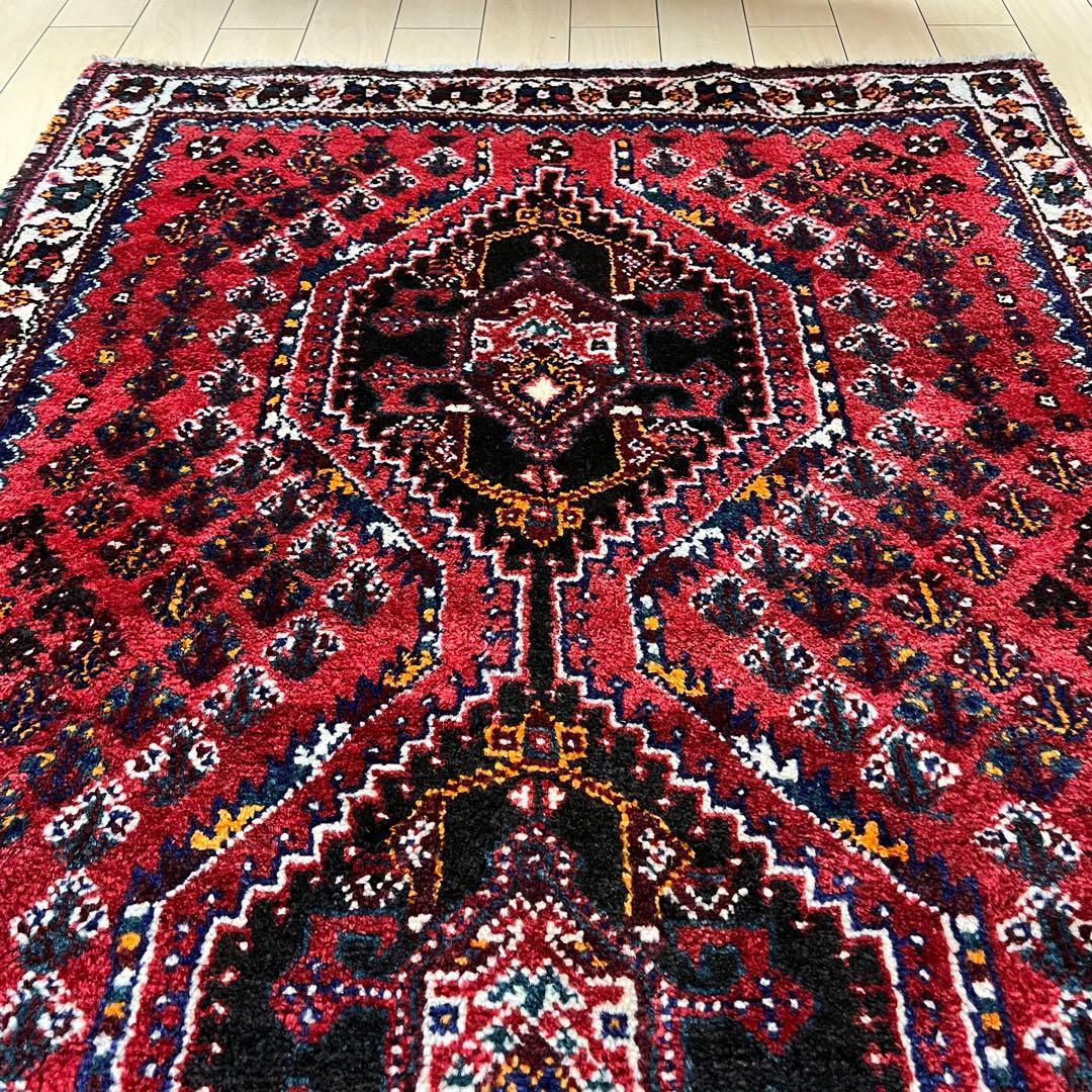 シラーズ　トライバル　ラグ　142×104