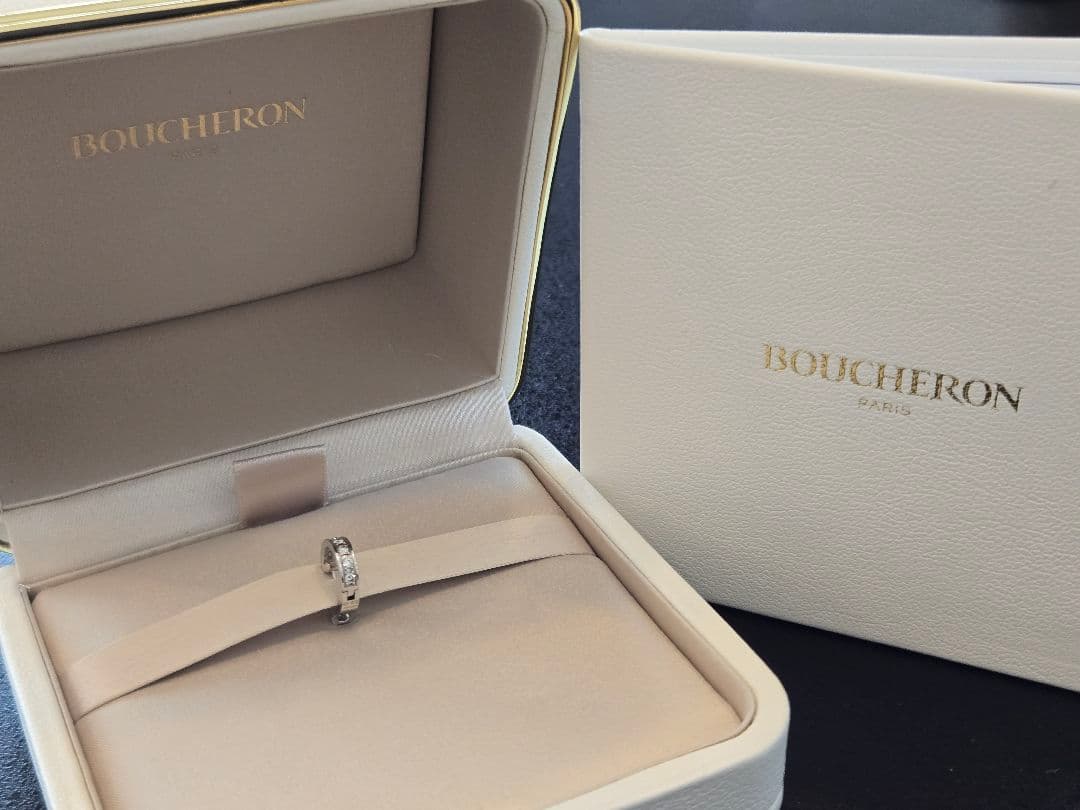 BOUCHERON ブシュロン　ピアス