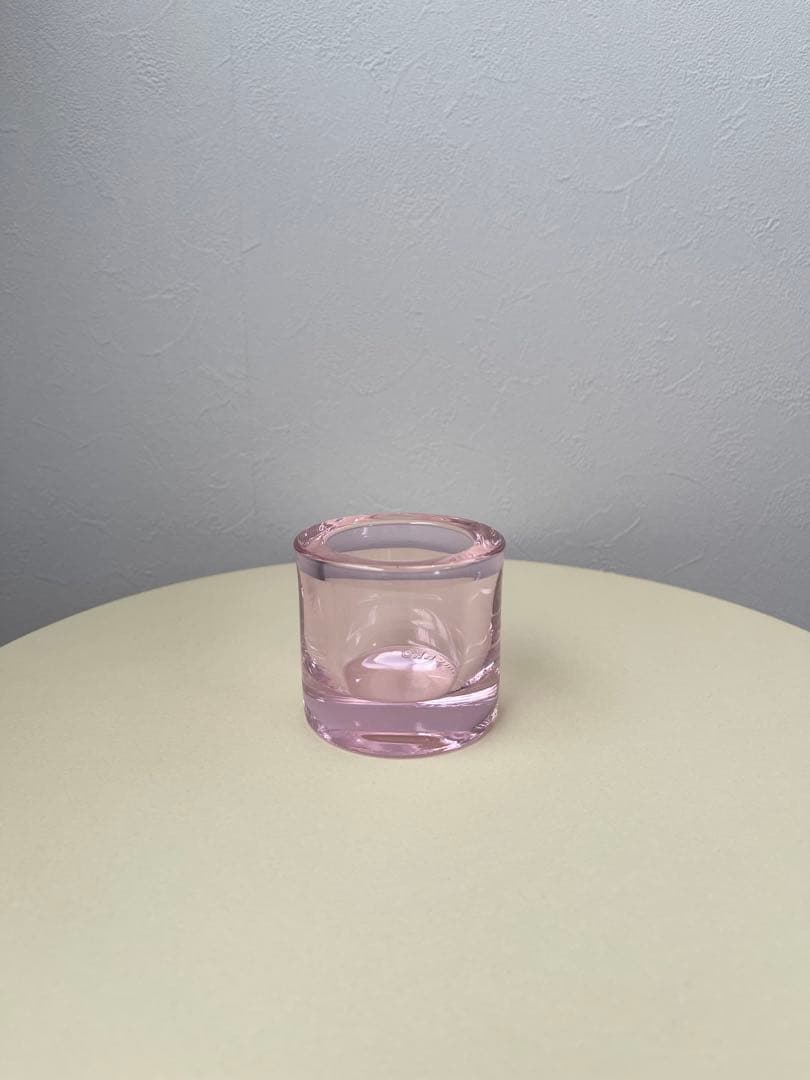 イッタラ　kivi キャンドルホルダー　ペールピンク　