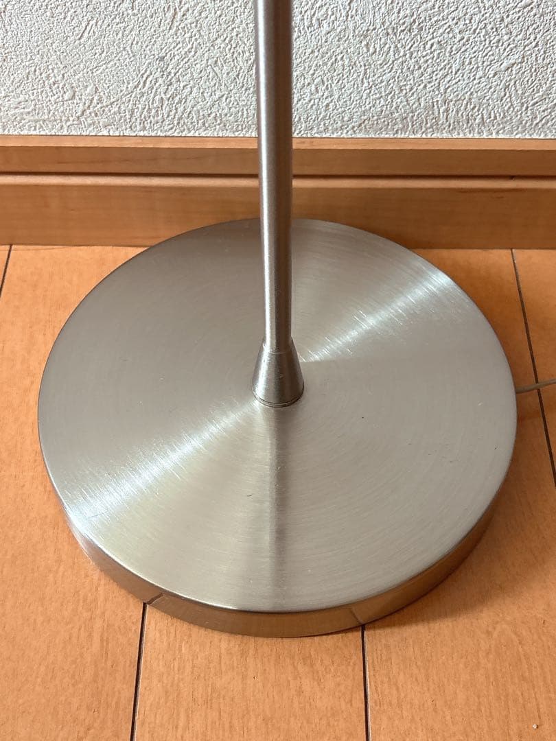 IKEA イケア TIVEDティーヴェード　フレキシブル　アーム　フロアランプ