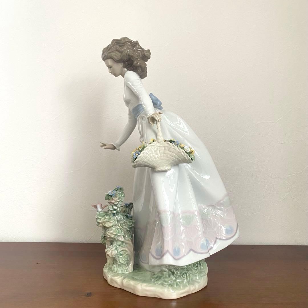 LLADRO リヤドロ 『 女性と犬 』 置物 高さ37㎝ ‼︎