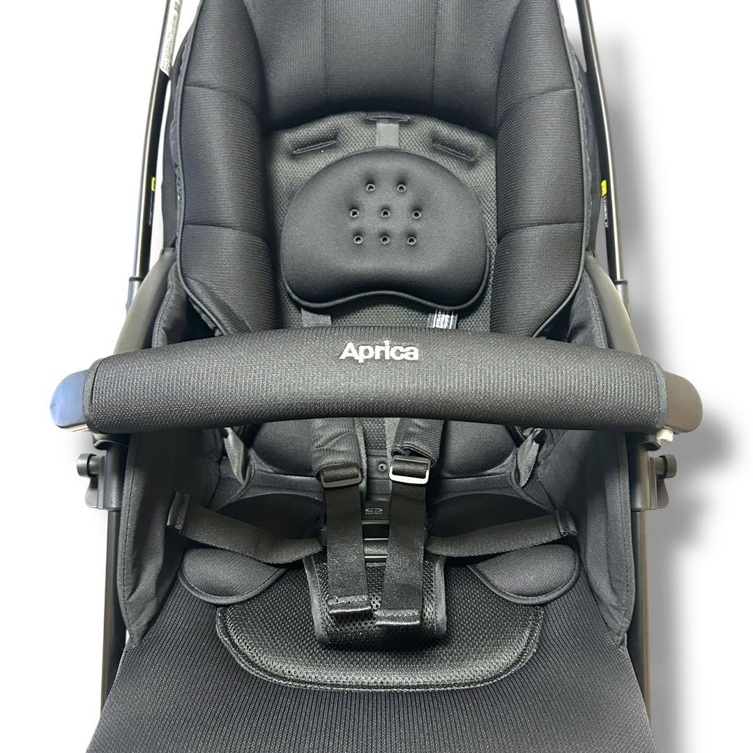 【ほぼ未使用】Aprica ラクーナクッションフリー 2025年モデル