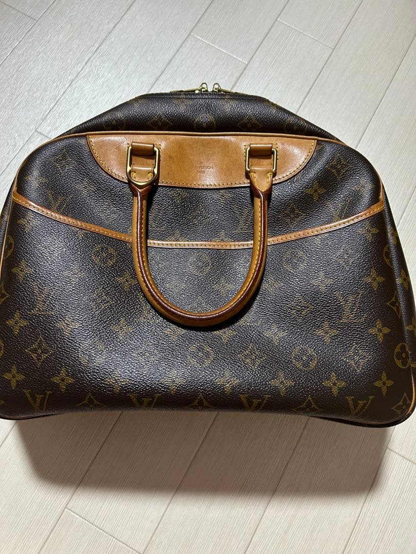 Louis Vuitton モノグラム ドーヴィル